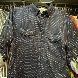 Eden & Olivia Button-down Shirt. Size XL.